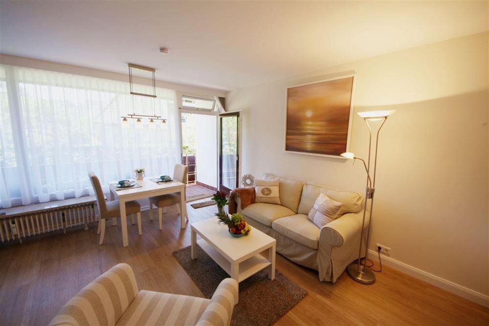 Klaus-Groth-Str-2-Wohnung-07 Westerland Extérieur photo